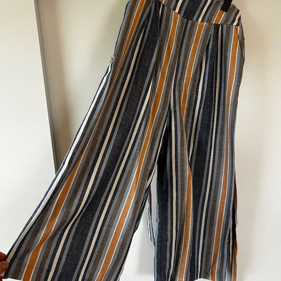Casual Linen capri length pants - Picture 1 of 4